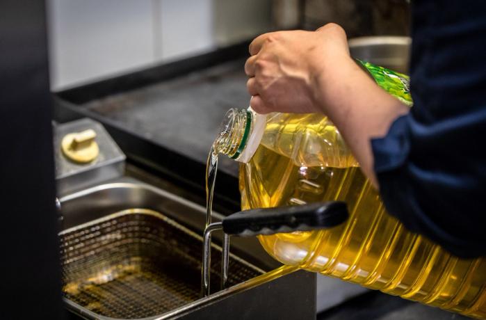 Cooking oil